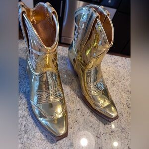 Nearly new worn once ! Circus by Sam Edelman gold cowgirl boots